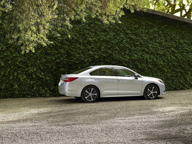 Subaru Legacy Foto 3