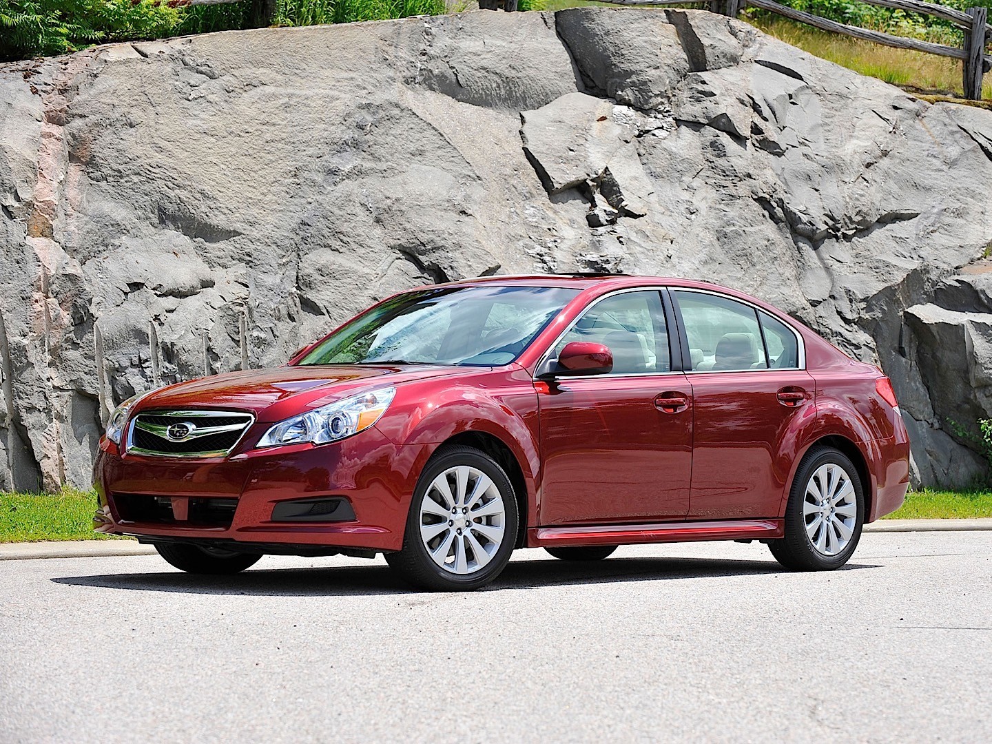 Subaru Legacy photo 23