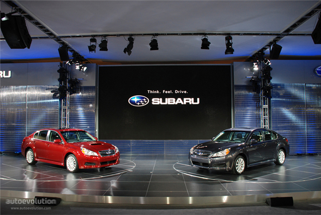 Subaru Legacy foto 2