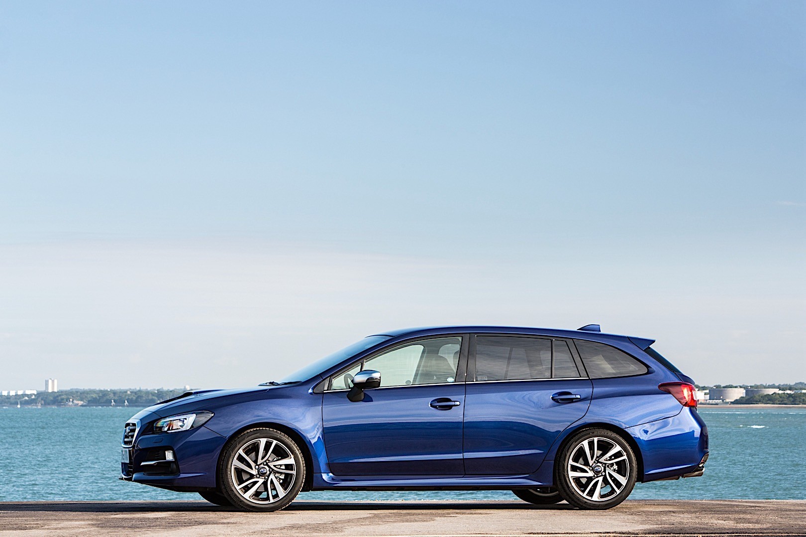 Subaru Levorg photo 9