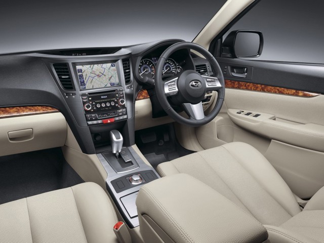 Subaru Liberty foto 34