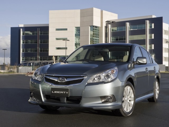 Subaru Liberty foto 10