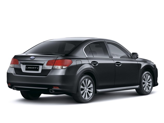Subaru Liberty foto 23