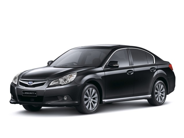 Subaru Liberty foto 24