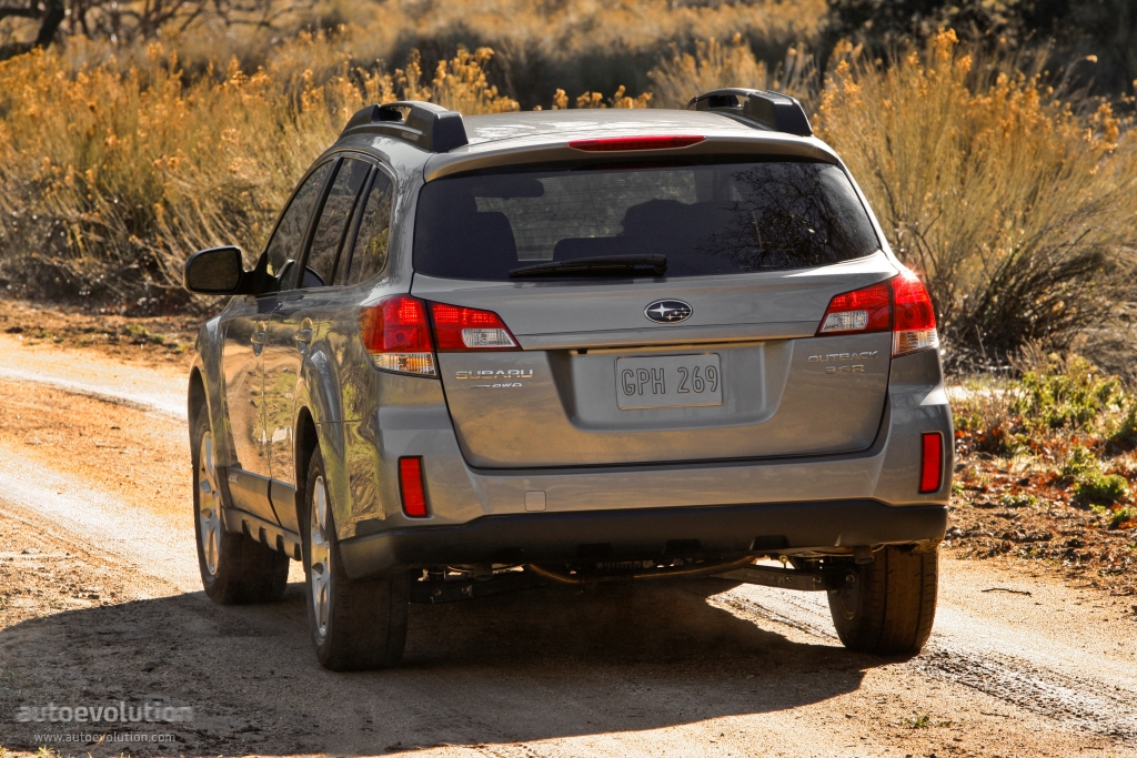 Subaru Outback photo 8