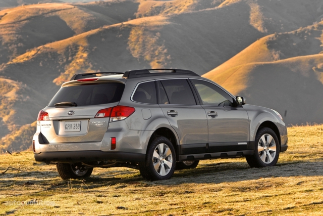 Subaru Outback photo 9