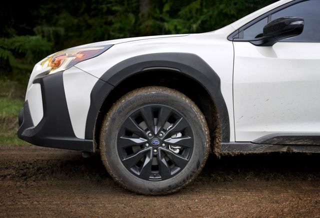 Subaru Outback photo 2