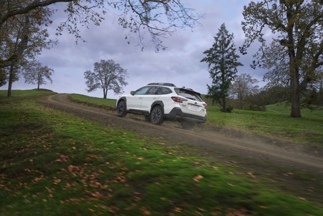 Subaru Outback photo 4