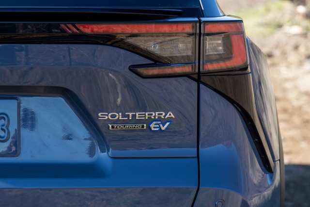 Subaru Solterra Foto 13