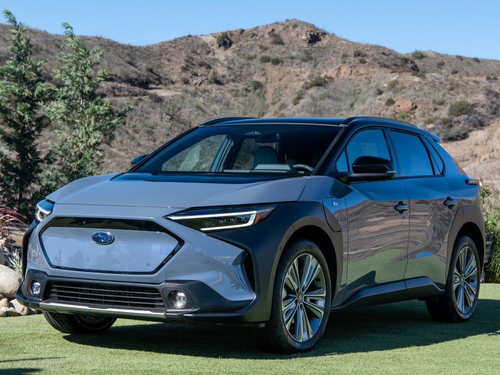 Subaru Solterra photo 33