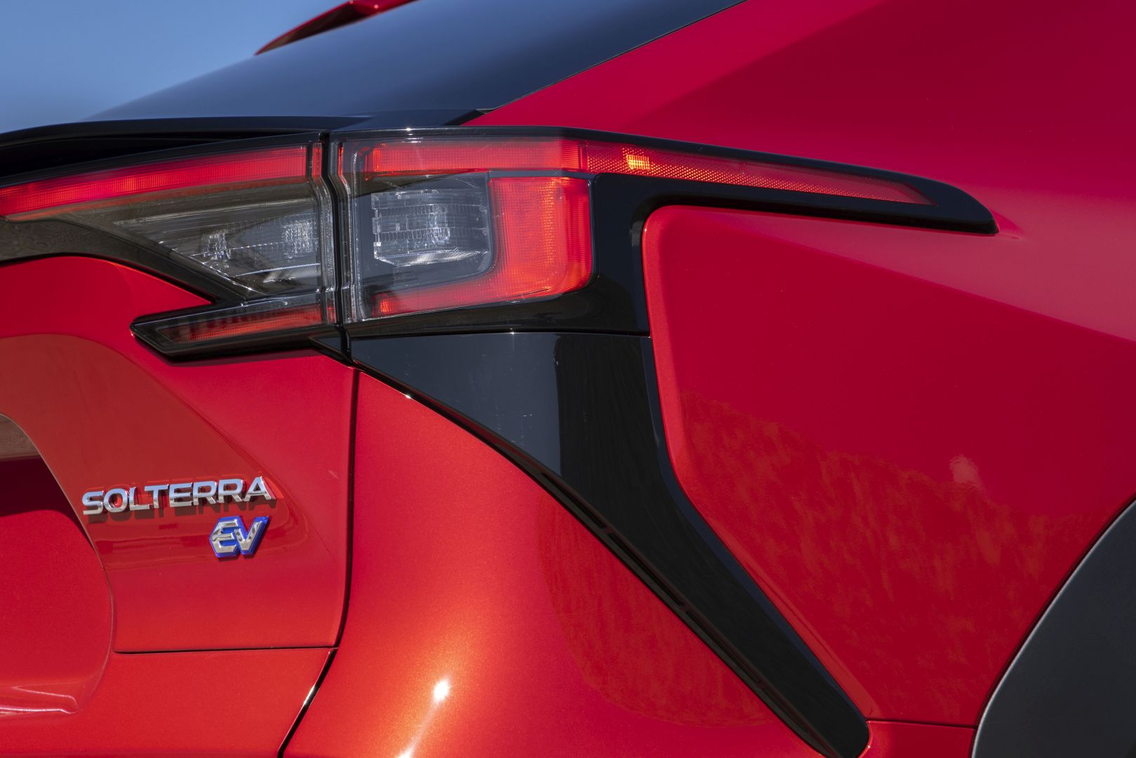 Subaru Solterra photo 48