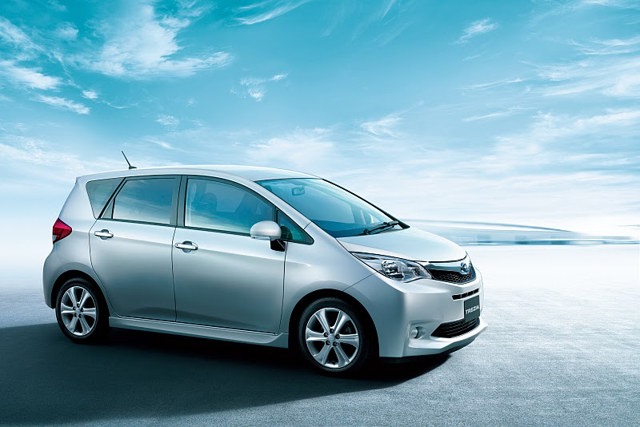 Subaru Trezia photo 7