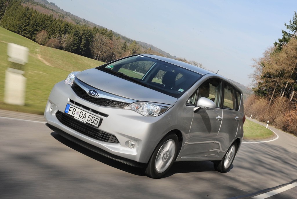 Subaru Trezia photo 18