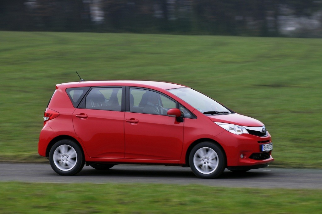 Subaru Trezia photo 35