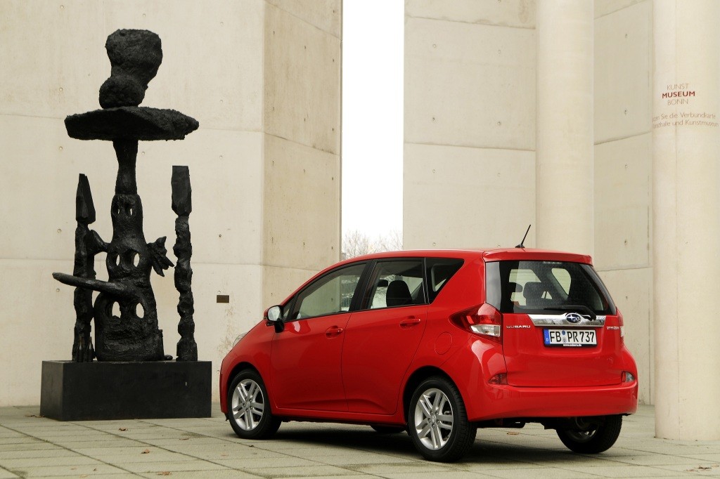 Subaru Trezia photo 39