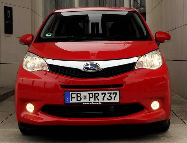 Subaru Trezia photo 42