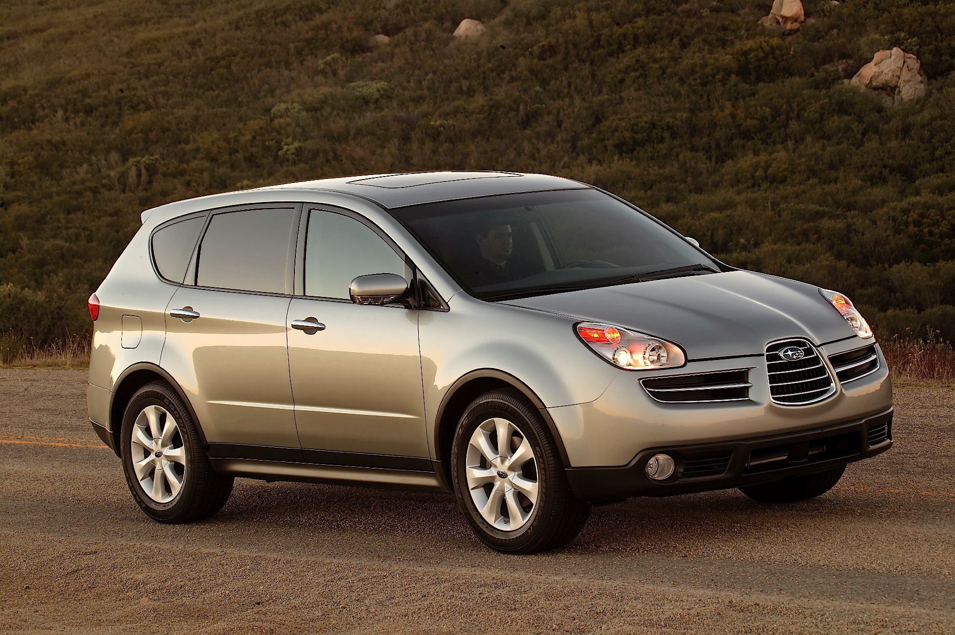 Subaru Tribeca photo 10