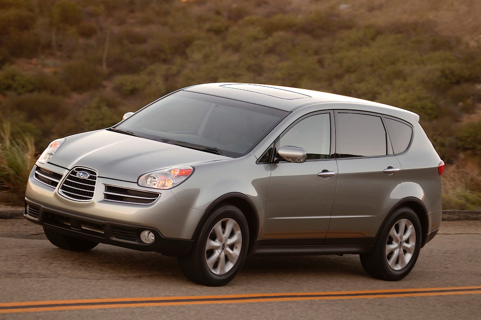 Subaru Tribeca photo 11
