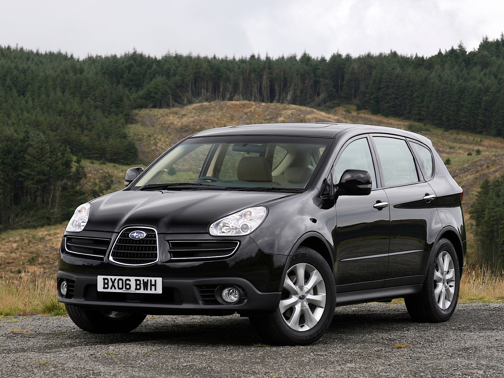 Subaru Tribeca photo 12