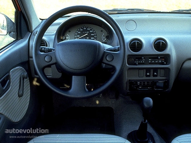 Subaru Vivio photo 7