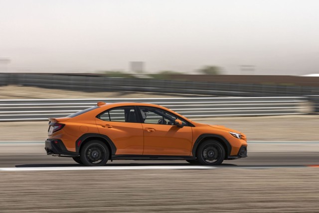 Subaru Wrx photo 40