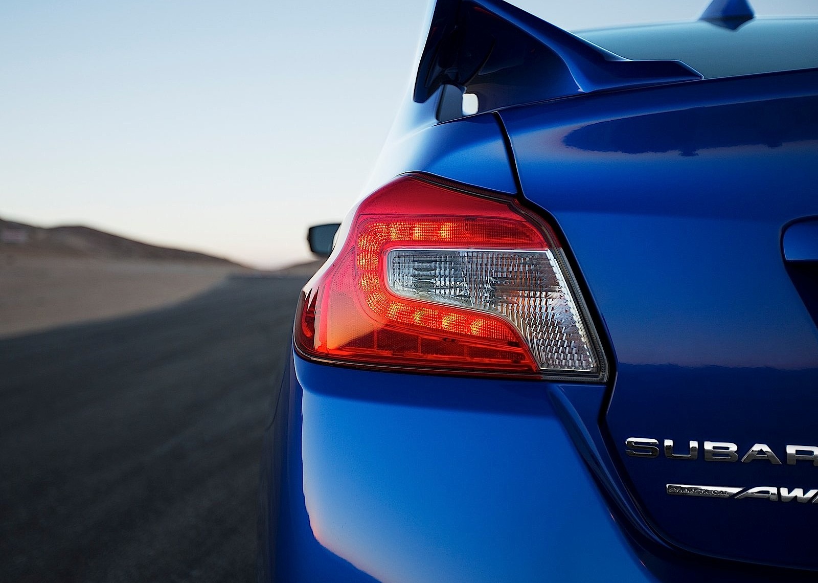 Subaru Wrx photo 2