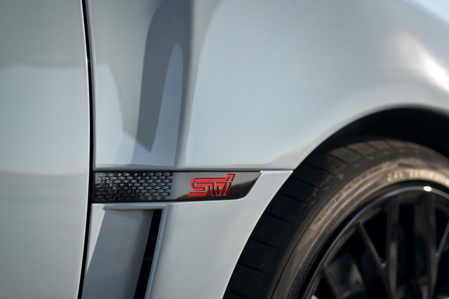 Subaru Wrx photo 9