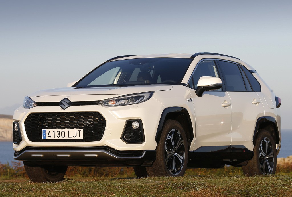 Suzuki Across photo 27