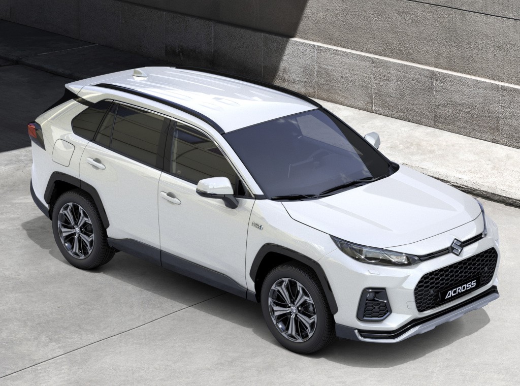 Suzuki Across photo 28