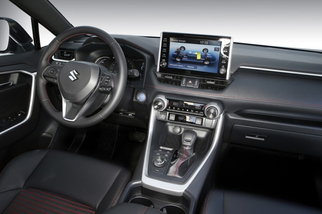 Suzuki Across foto 36