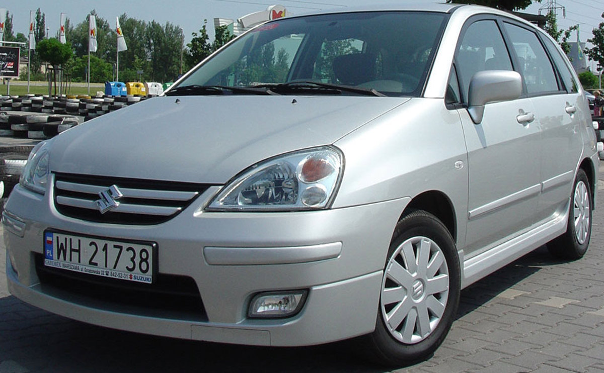 Maruti Suzuki SUZUKI Aerio / Liana Hatchback 1.3L 5MT FWD (90 HP)