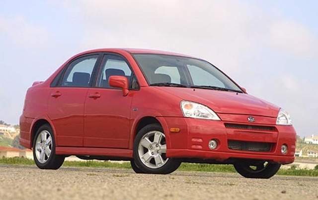 Suzuki Aerio / Liana Sedan foto 4