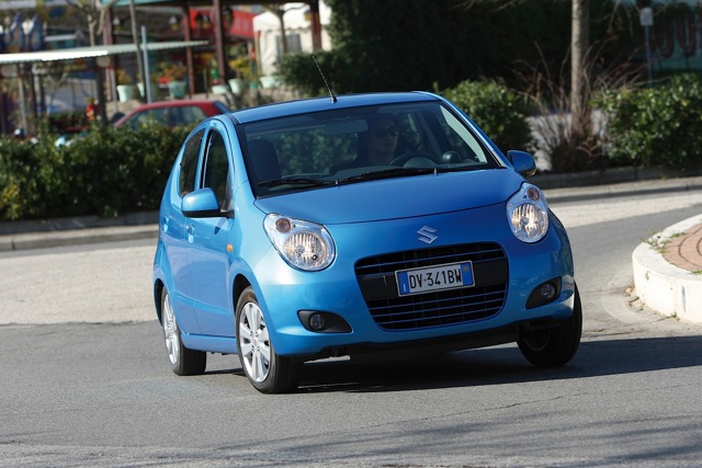 Suzuki Alto foto 11