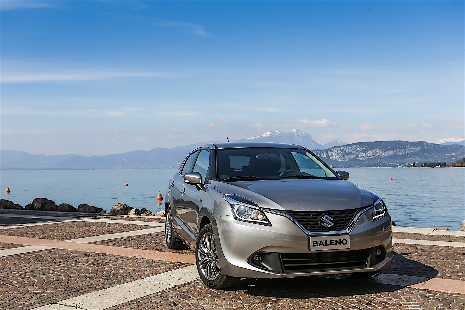 Suzuki Baleno photo 8