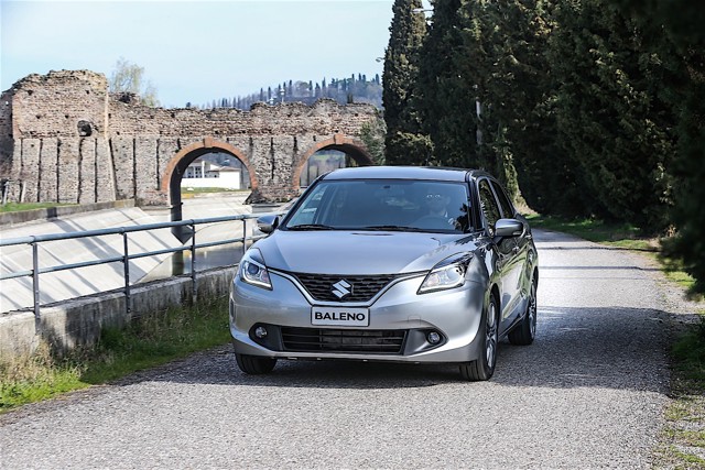 Suzuki Baleno photo 25