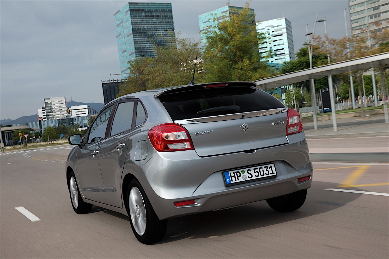 Suzuki Baleno photo 47