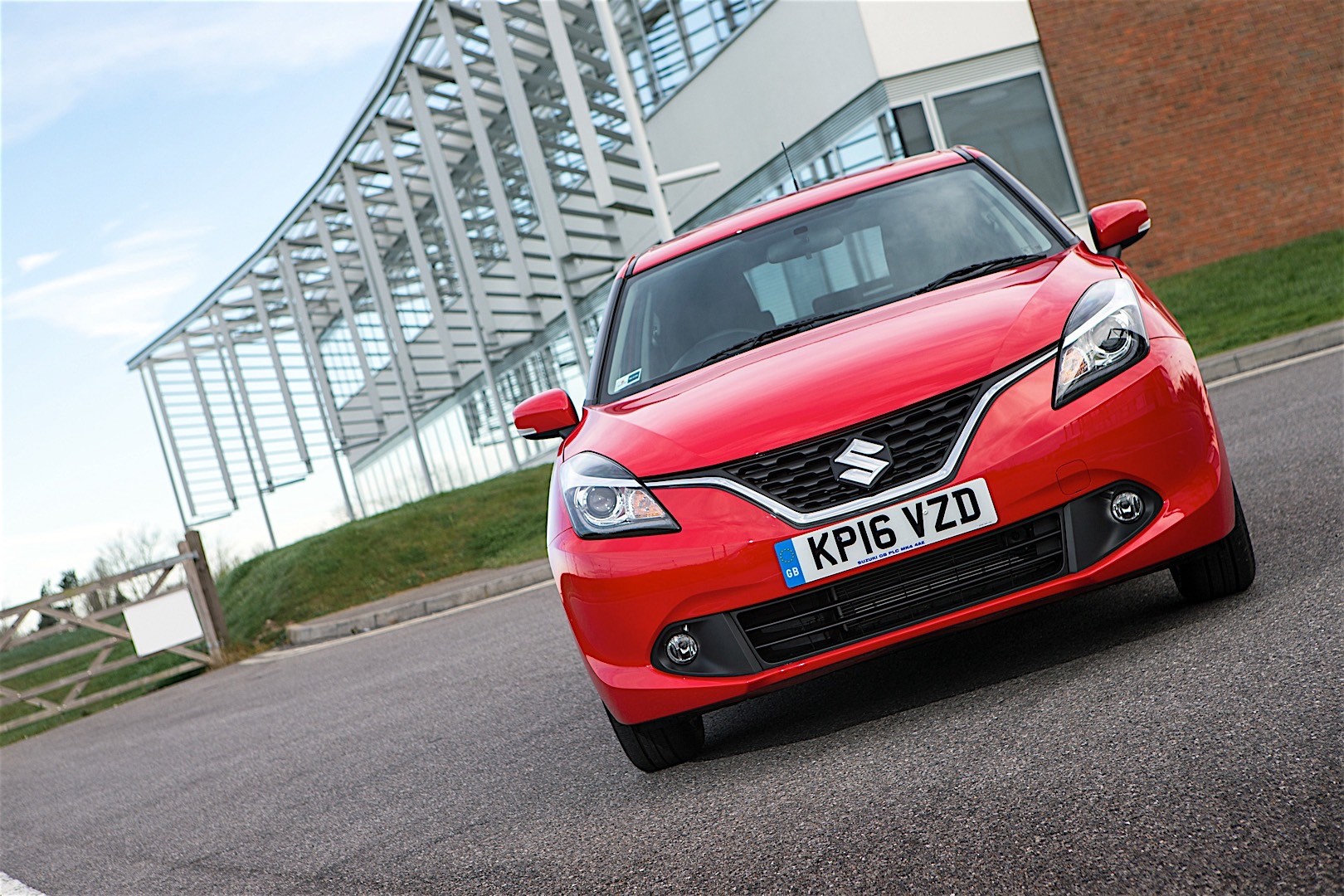 Suzuki Baleno photo 65