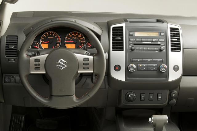 Suzuki Equator foto 28