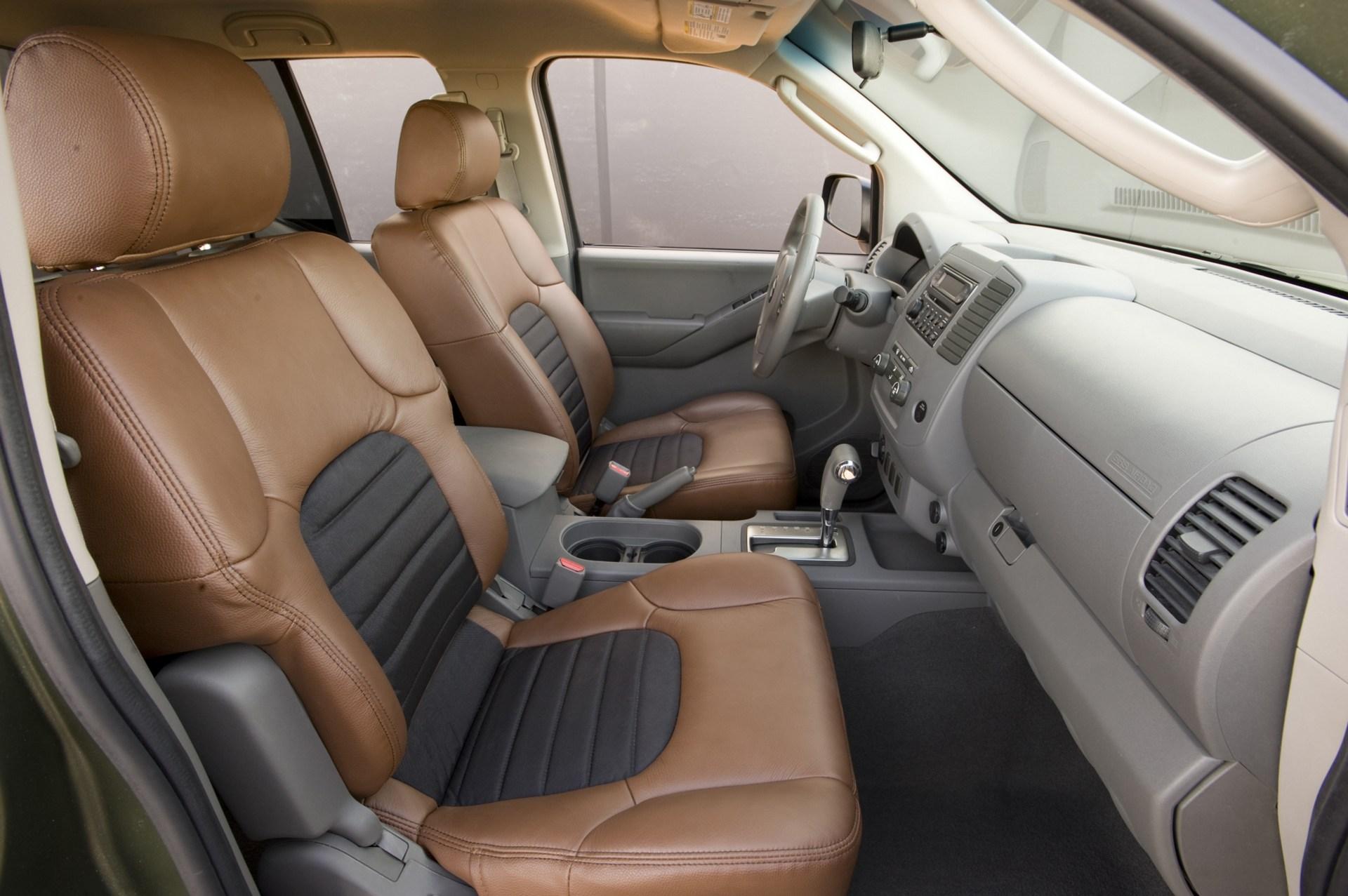 Suzuki Equator photo 9