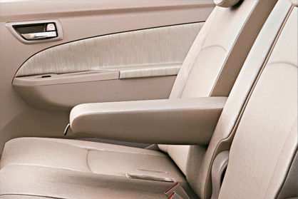 Suzuki Ertiga photo 33