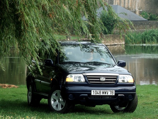 Suzuki Escudo / Grand Vitara 5 Doors photo 8
