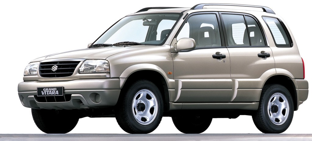 Suzuki Escudo / Grand Vitara 5 Doors photo 12