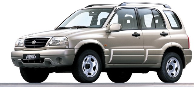 Suzuki Escudo / Grand Vitara 5 Doors photo 12