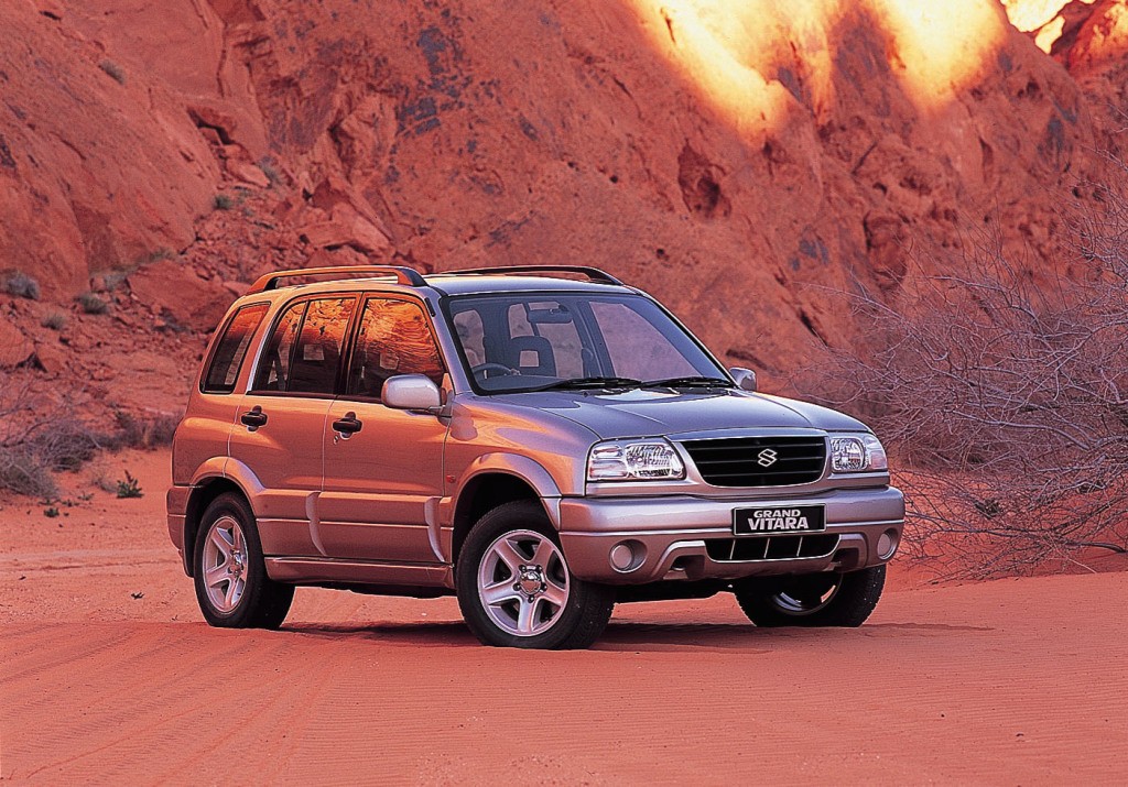Suzuki Escudo / Grand Vitara 5 Doors photo 13