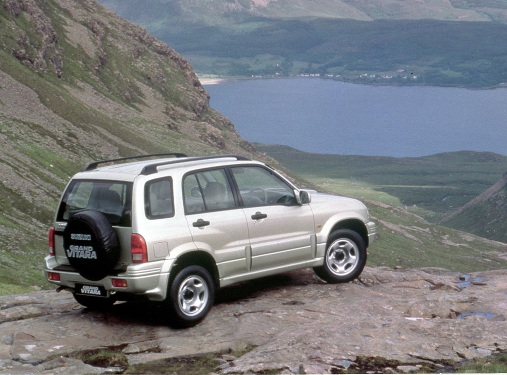 Suzuki Escudo / Grand Vitara 5 Doors photo 17