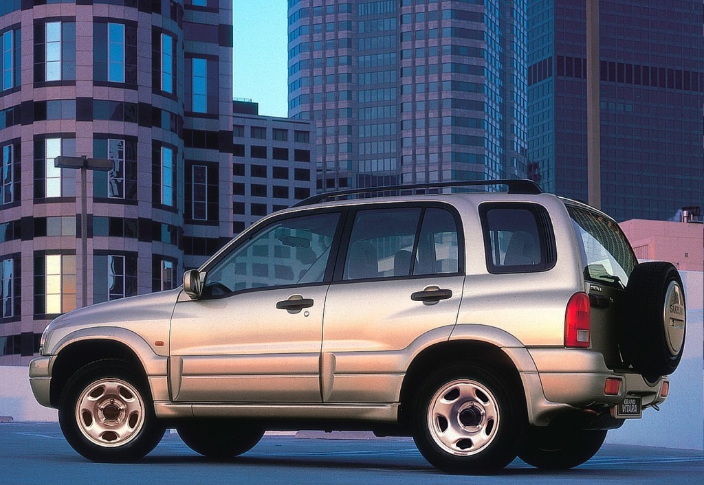 Suzuki Escudo / Grand Vitara 5 Doors photo 21
