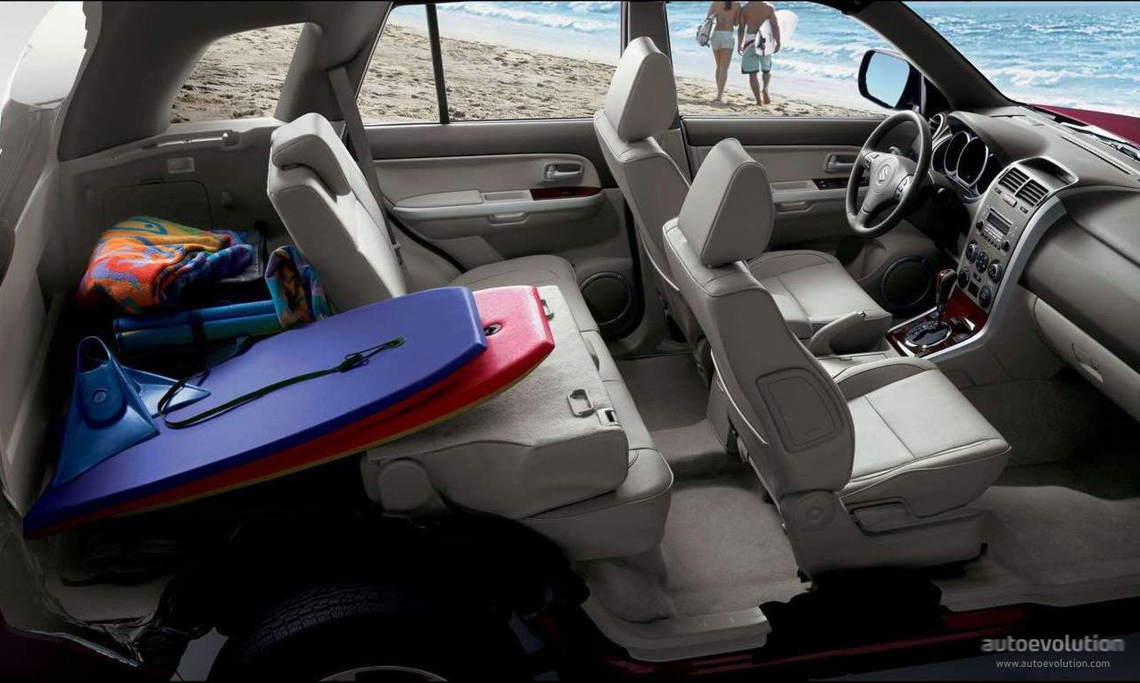 Suzuki Escudo / Grand Vitara 5 Doors photo 12