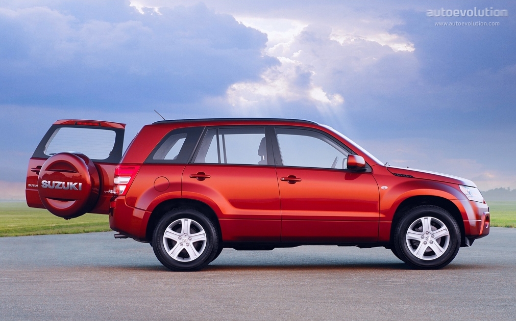 Suzuki Escudo / Grand Vitara 5 Doors photo 3