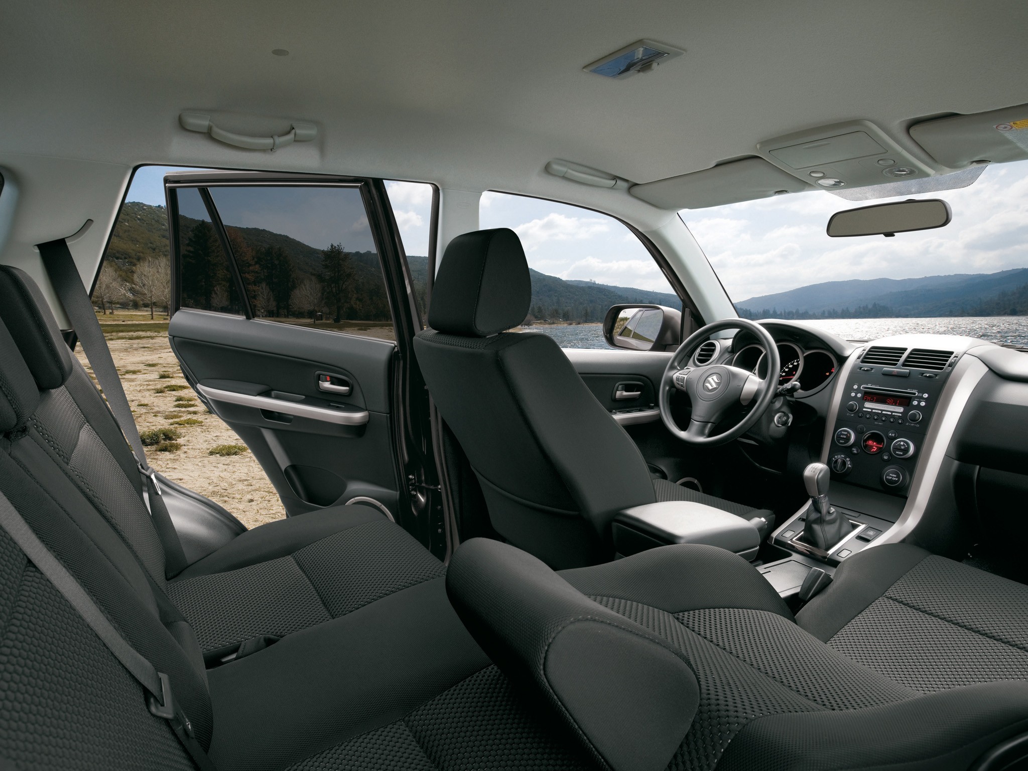 Suzuki Escudo / Grand Vitara 5 Doors photo 83