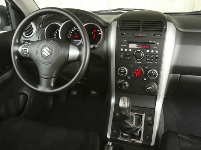 Suzuki Escudo / Grand Vitara 5 Doors photo 89